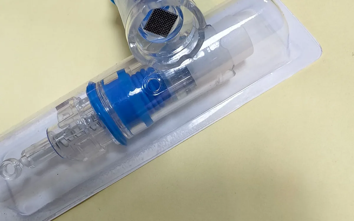 Close-up of a microneedling cartridge pin head